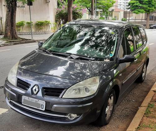 RENAULT GRAND SCÉNIC 2.0 DYNAMIQUE 16V GASOLINA 4P AUTOMÁTICO